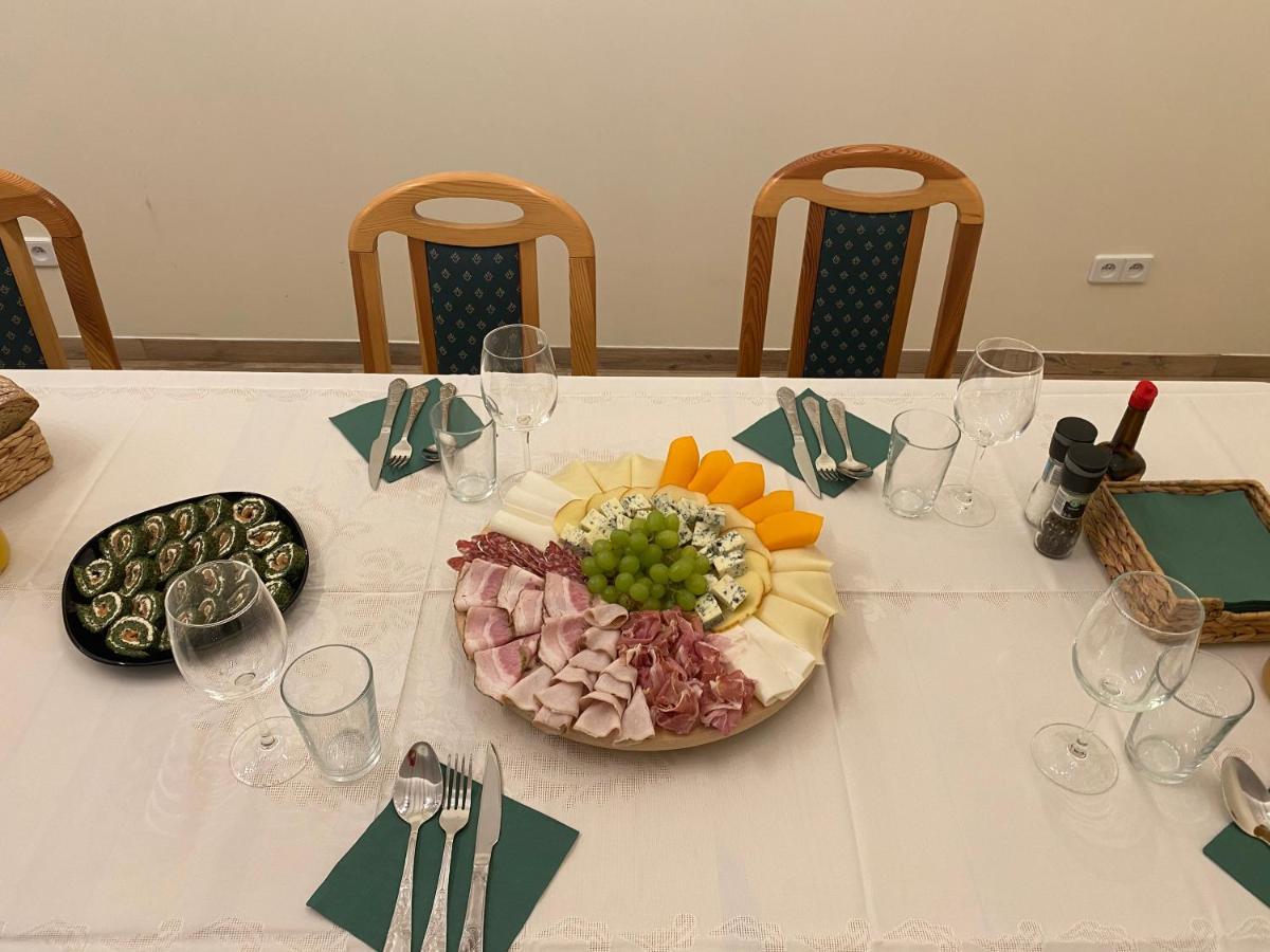 Lesna Polana Bed & Breakfast Sekocin ภายนอก รูปภาพ